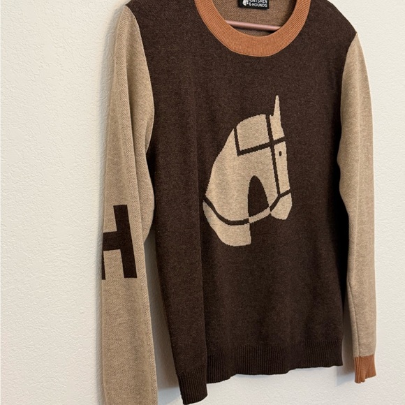 Brown and Tan Horse Motif Sweater - Picture 3 of 7